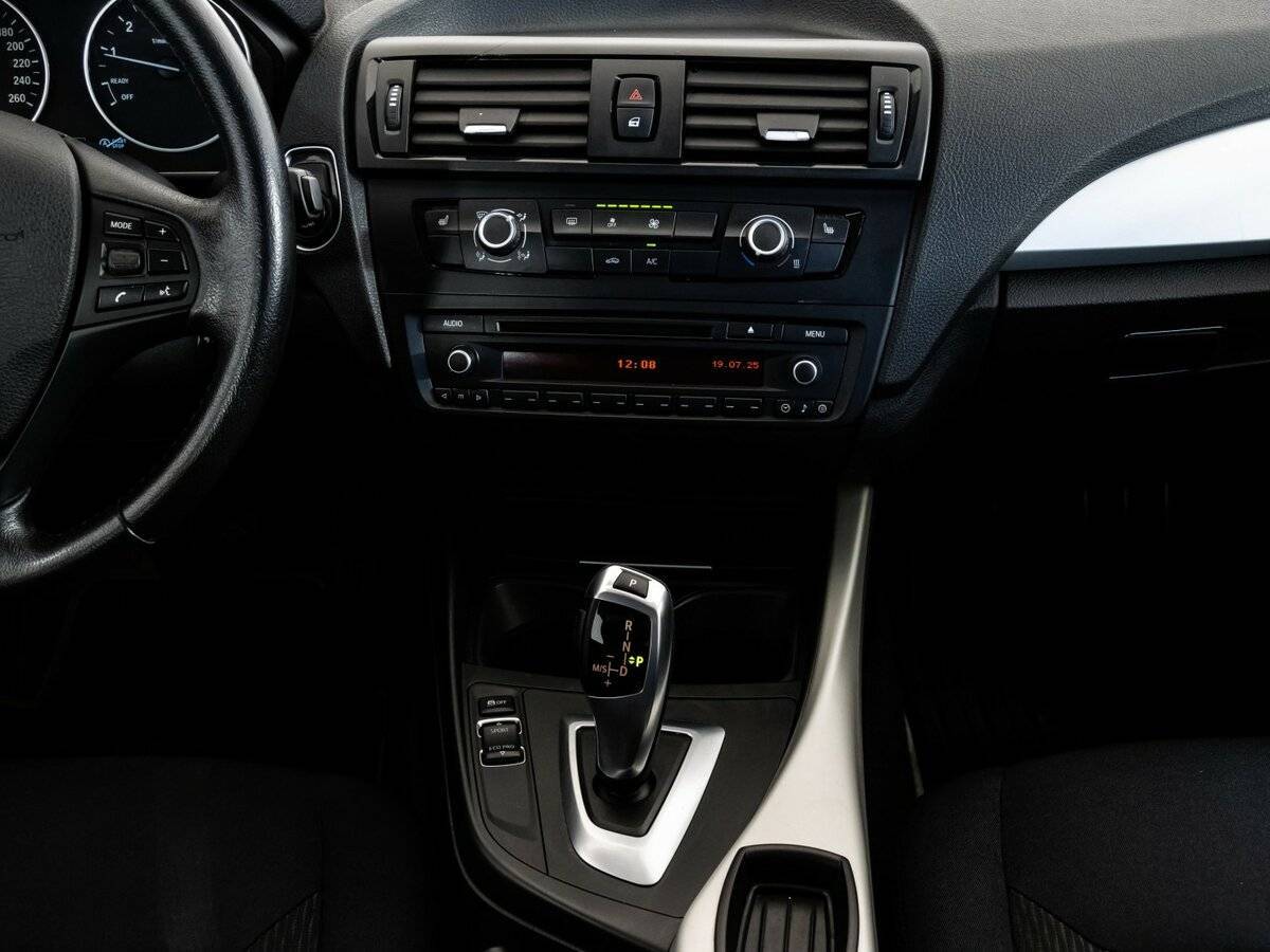 BMW 1 серии 116i, 2013 Фото №10