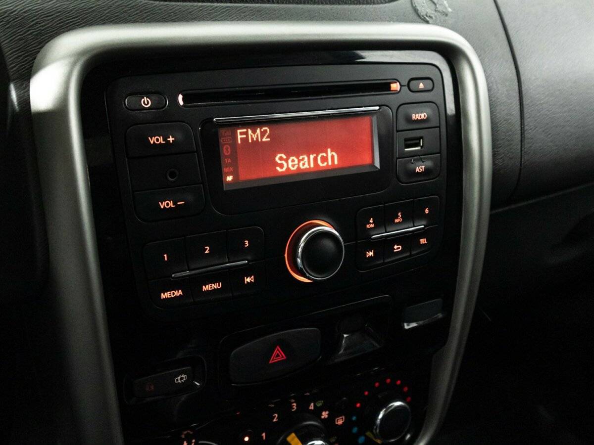 Renault Duster, 2014 Фото №15