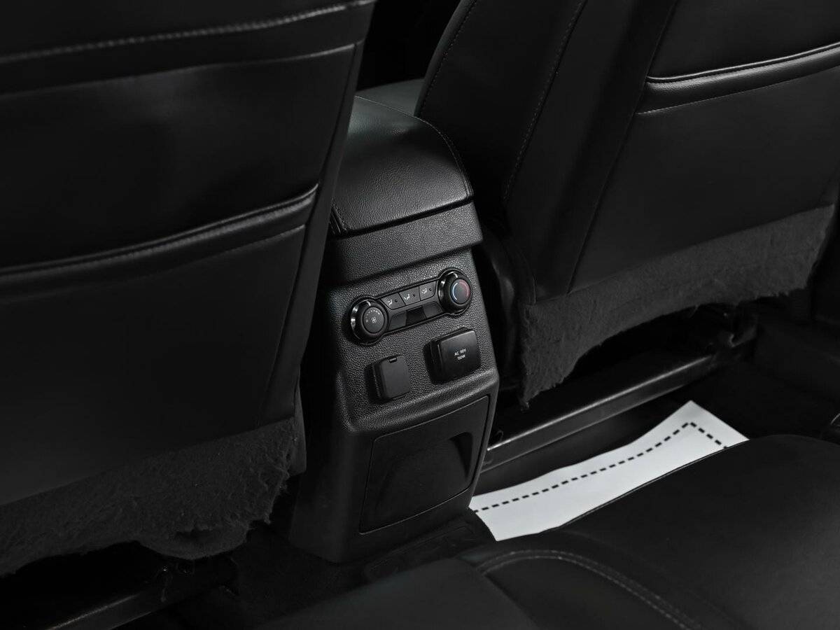 Ford Explorer Sport, 2013 Фото №16