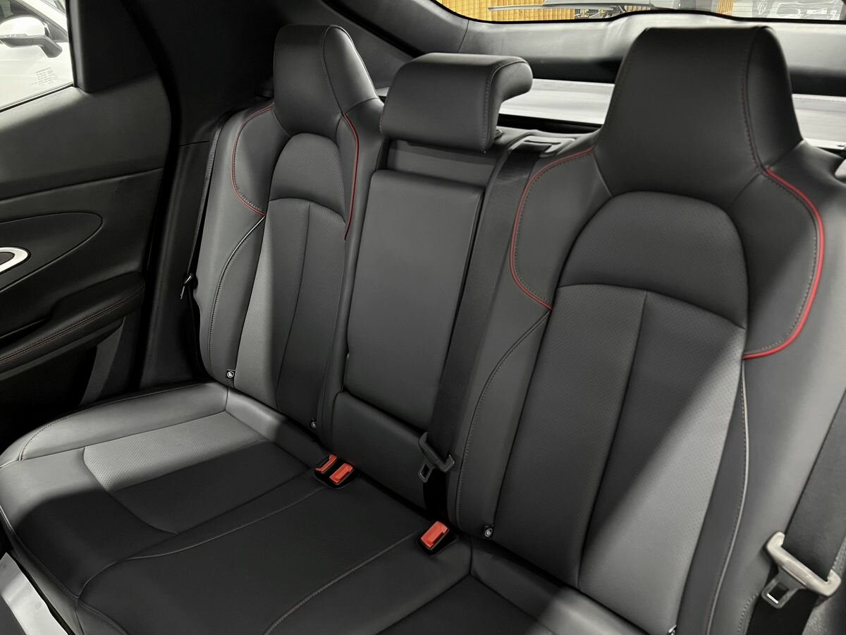 Changan UNI-T I, 2023 Фото №9