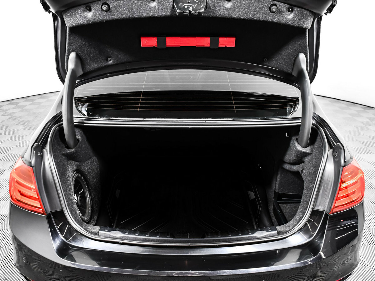 BMW 3 серии 320i VI (F3x), 2013 Фото №12