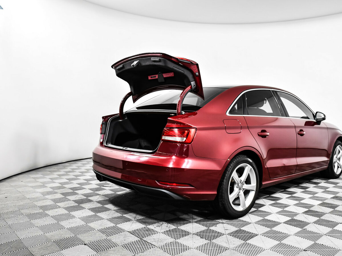 Audi A3 III (8V) Рестайлинг, 2017 Фото №13