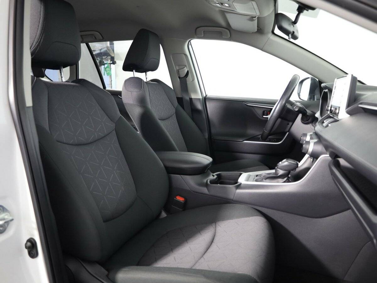 Toyota RAV4 V (XA50), 2019 Фото №12