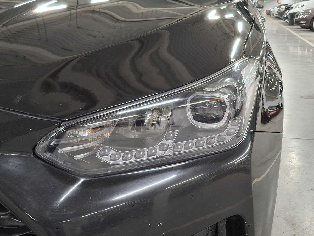 Hyundai Veloster II, 2019 Фото №17