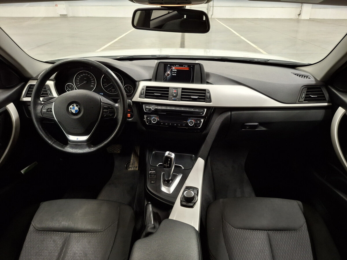 BMW 3 серии 318i VI (F3x) Рестайлинг, 2015 Фото №13