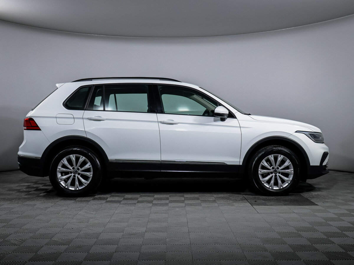 Volkswagen Tiguan II Рестайлинг, 2020 - 57 375 км. | Фото №4