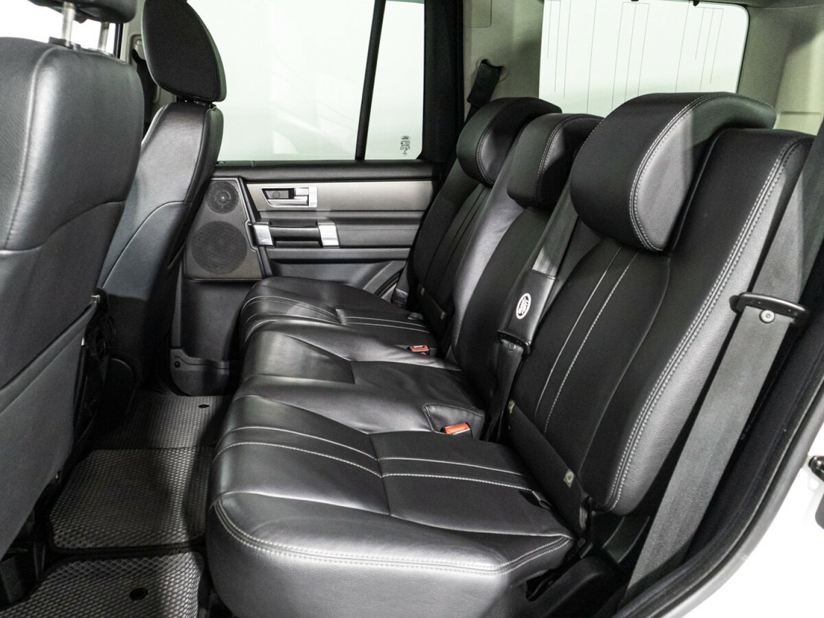 Land Rover Discovery IV Рестайлинг, 2014 Фото №10
