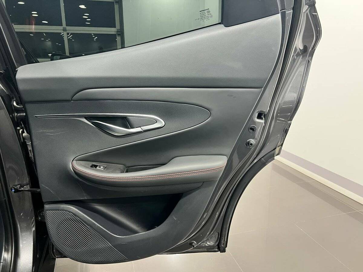 Changan UNI-T I, 2023 Фото №16