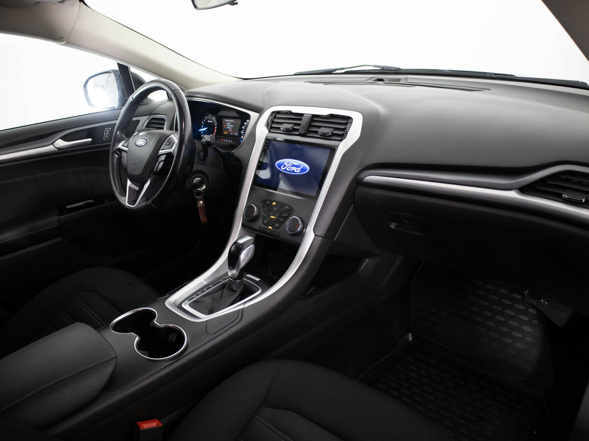 Ford Mondeo V, 2019 Фото №14