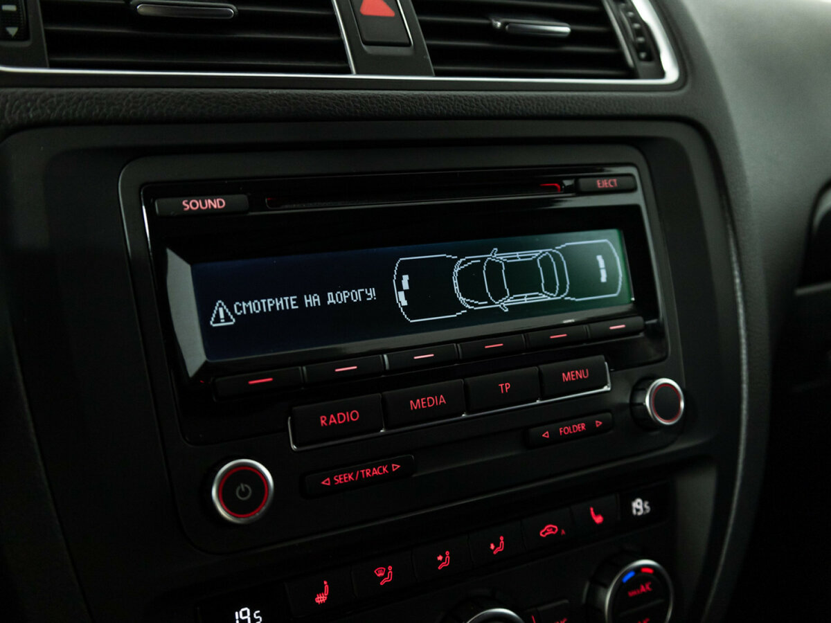 Volkswagen Jetta VI, 2013 Фото №14