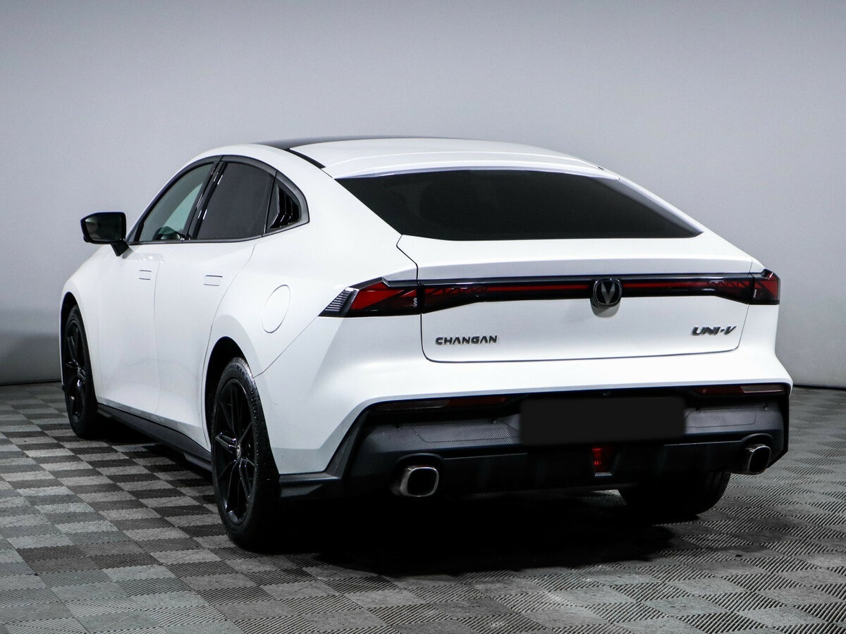 Changan UNI-V I, 2022 Фото №7