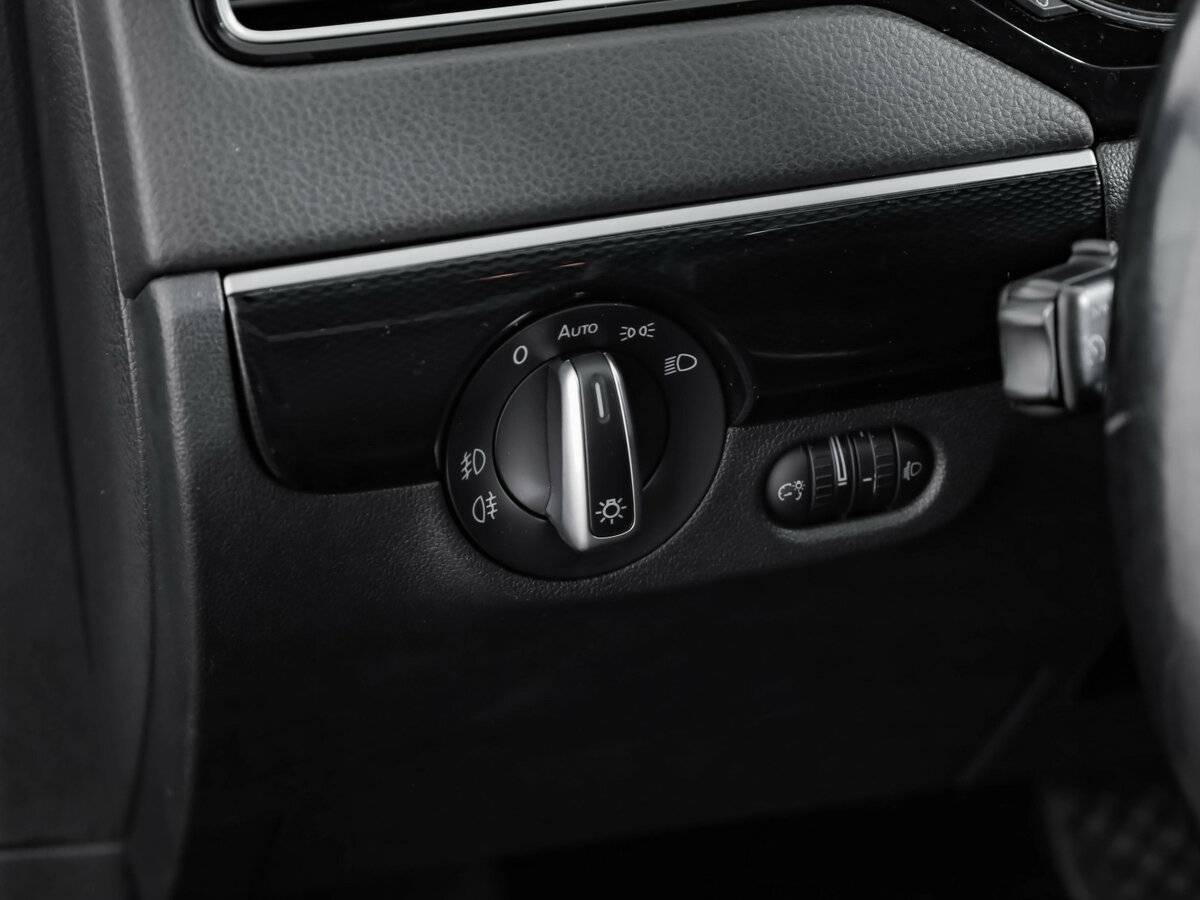 Volkswagen Jetta VI Рестайлинг, 2017 Фото №21