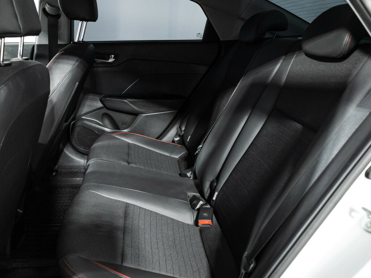 Solaris HS, 2024 Фото №10