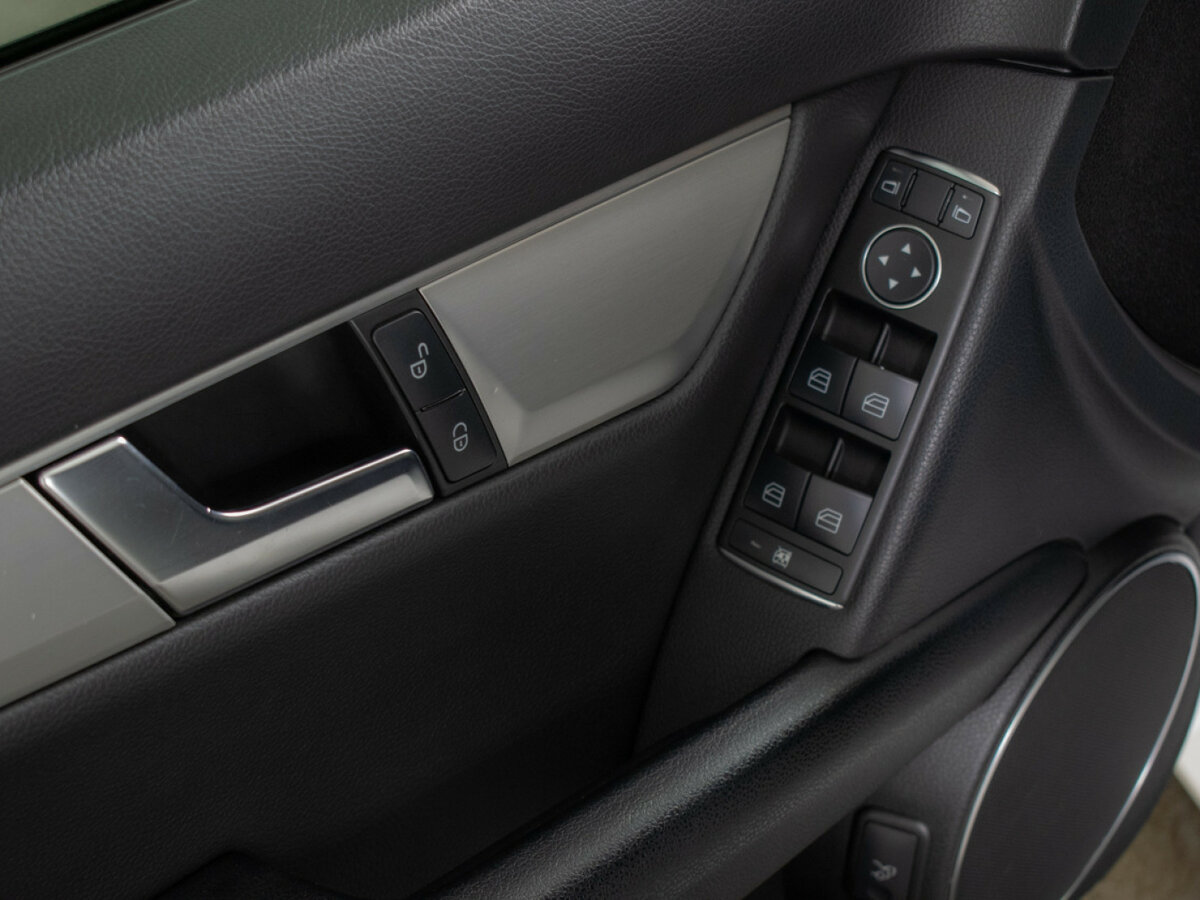 Mercedes-Benz C-Класс 250 III (W204) Рестайлинг, 2013 Фото №12