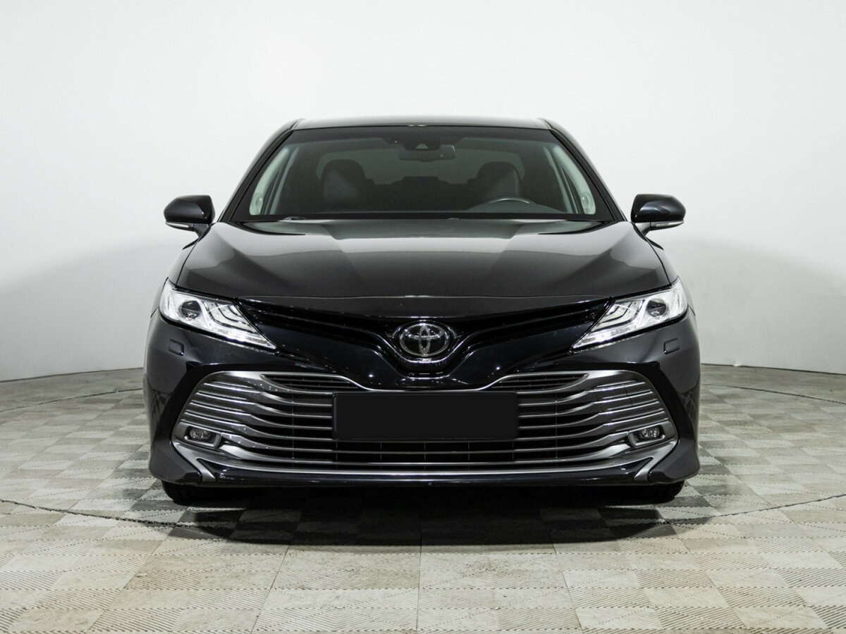 Toyota Camry VIII (XV70), 2020 - 32 768 км. | Фото №2