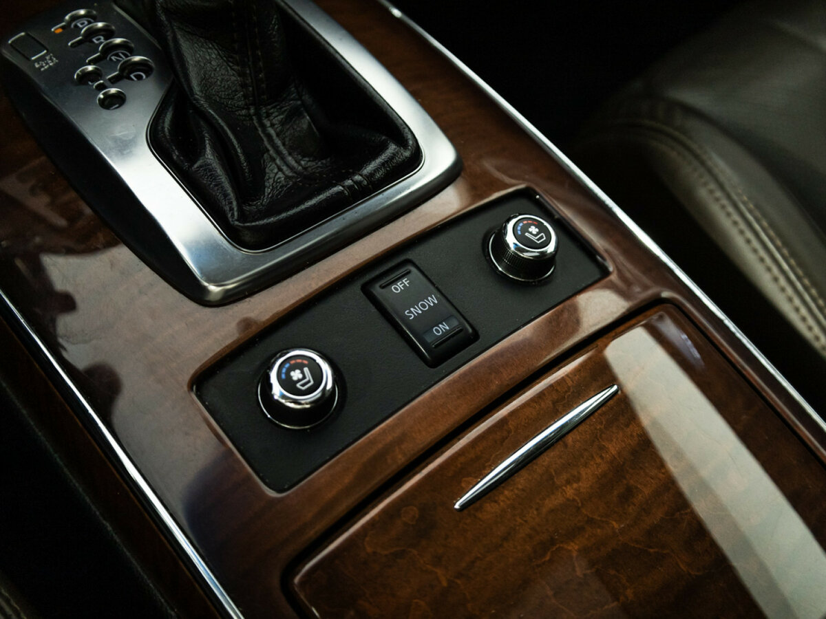 Infiniti FX37 II (S51) Рестайлинг, 2012 Фото №20