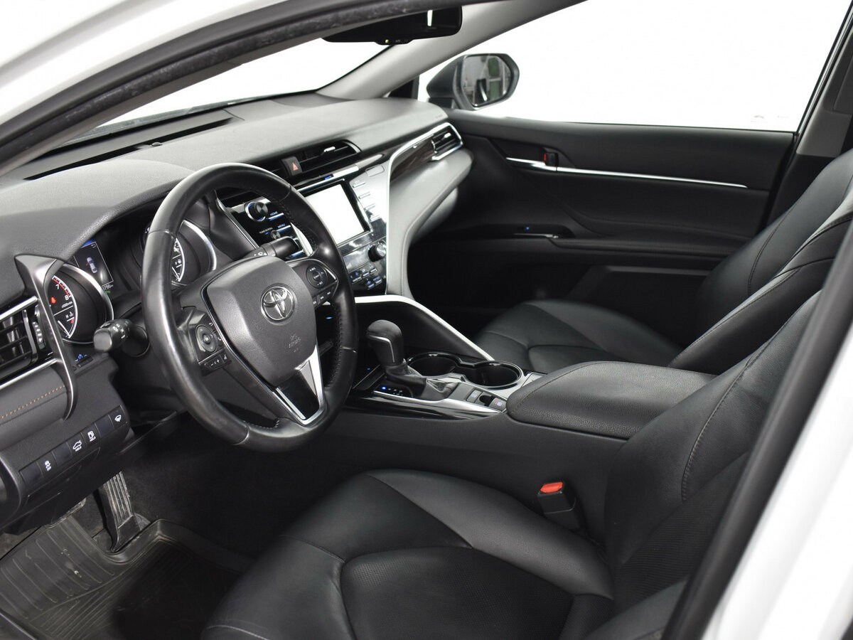 Toyota Camry VIII (XV70), 2020 - 190 530 км. | Фото №7