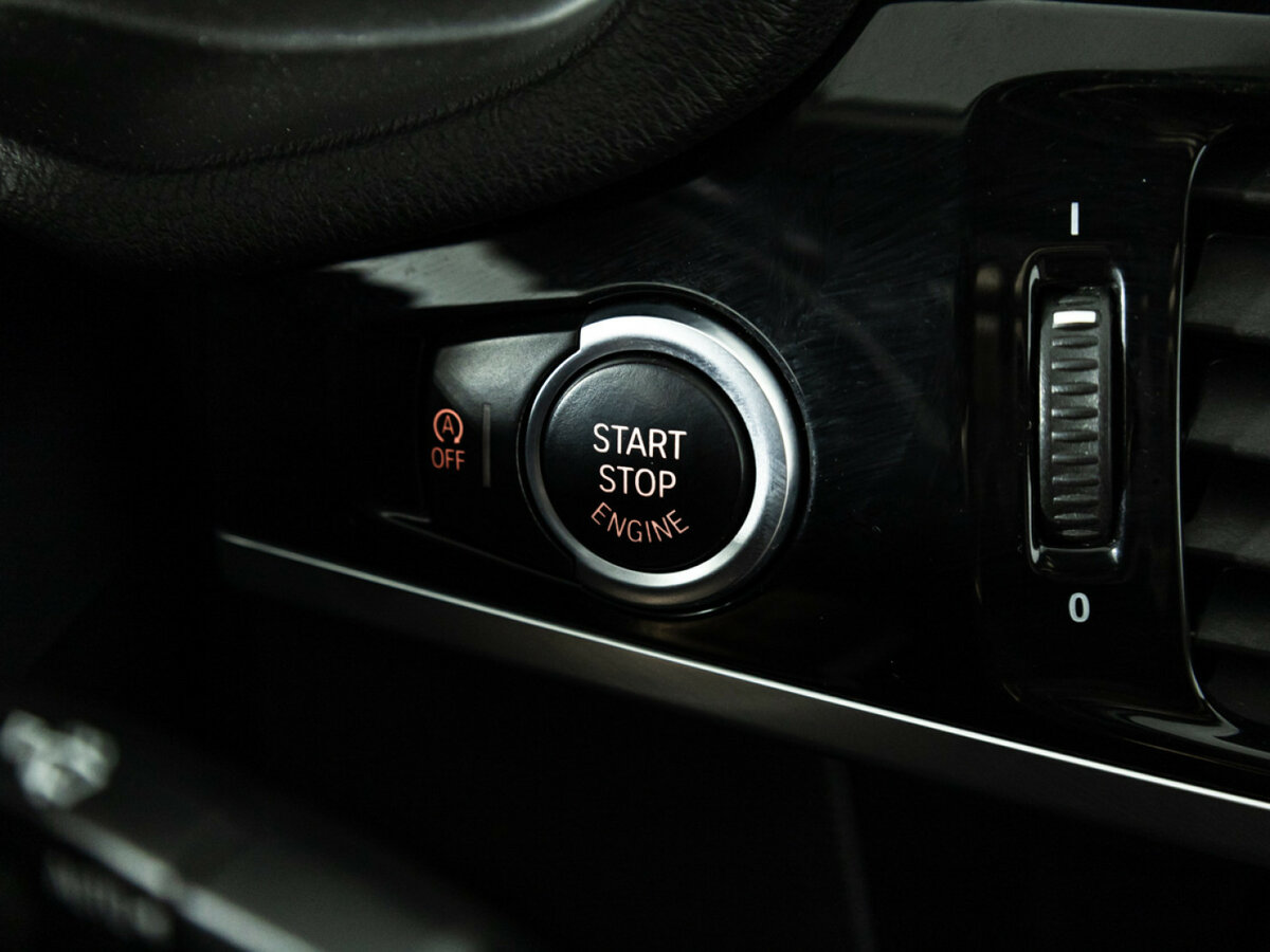 BMW X3 20d xDrive II (F25) Рестайлинг, 2015 Фото №15