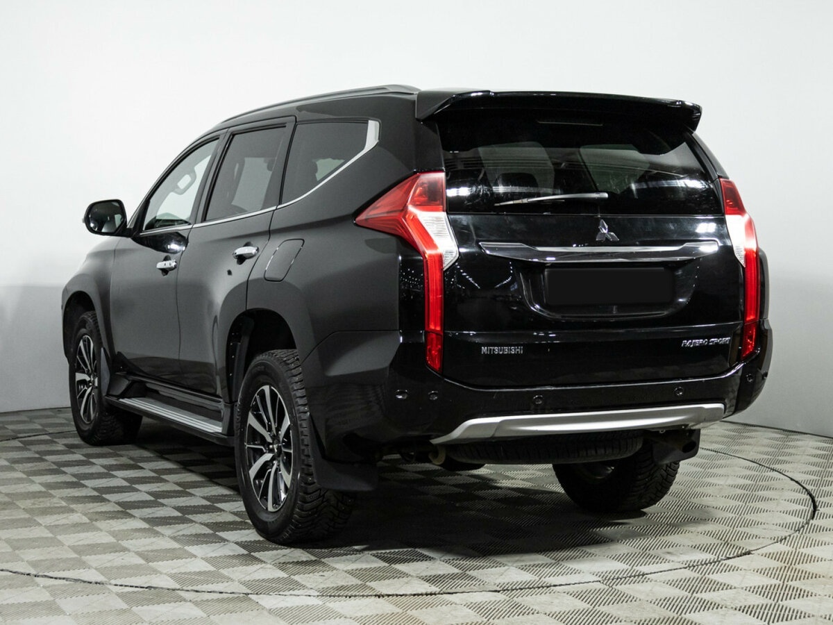 Mitsubishi Pajero Sport III, 2017 - 233 804 км. | Фото №6