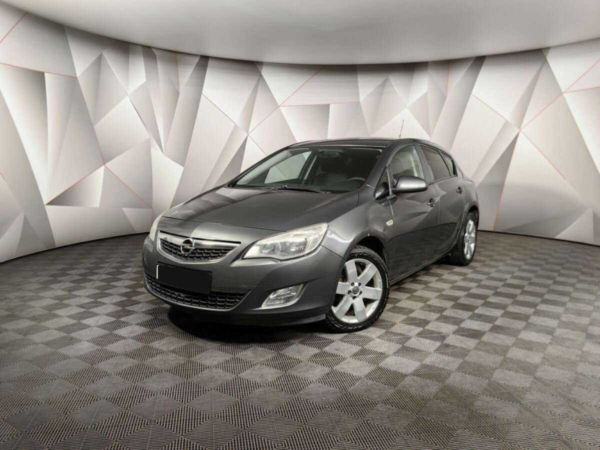 Opel Astra, 2012