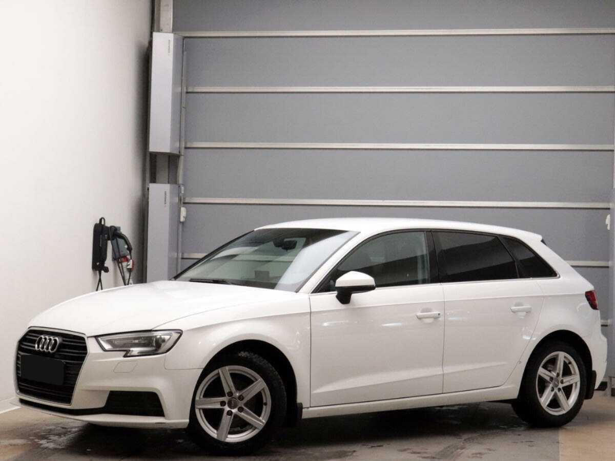 Audi A3 Sportback, 2016 - 130 940 км. | Фото №1